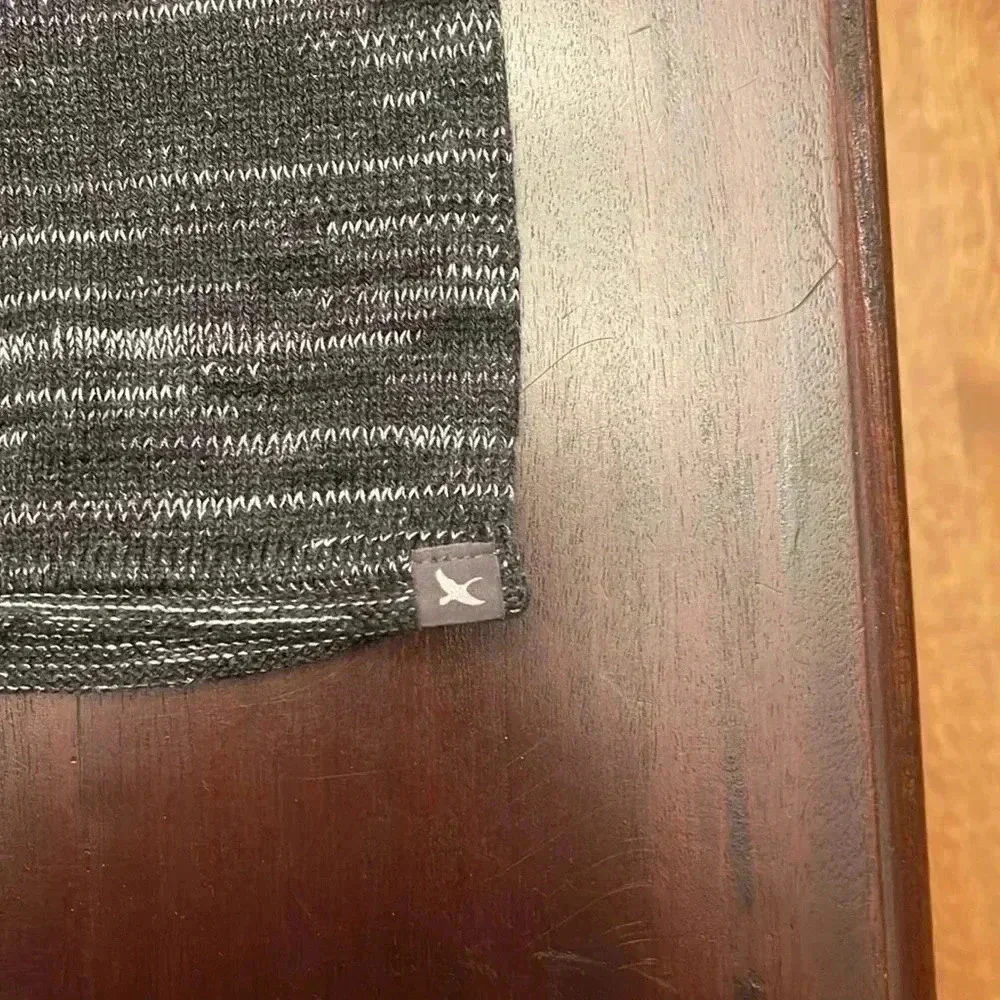 Eddie Bauer gray and white sweater size TXL - Picture 3 of 6